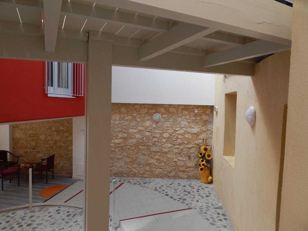 Vvf Gers Gascogne Hotel Mauvezin  Bagian luar foto
