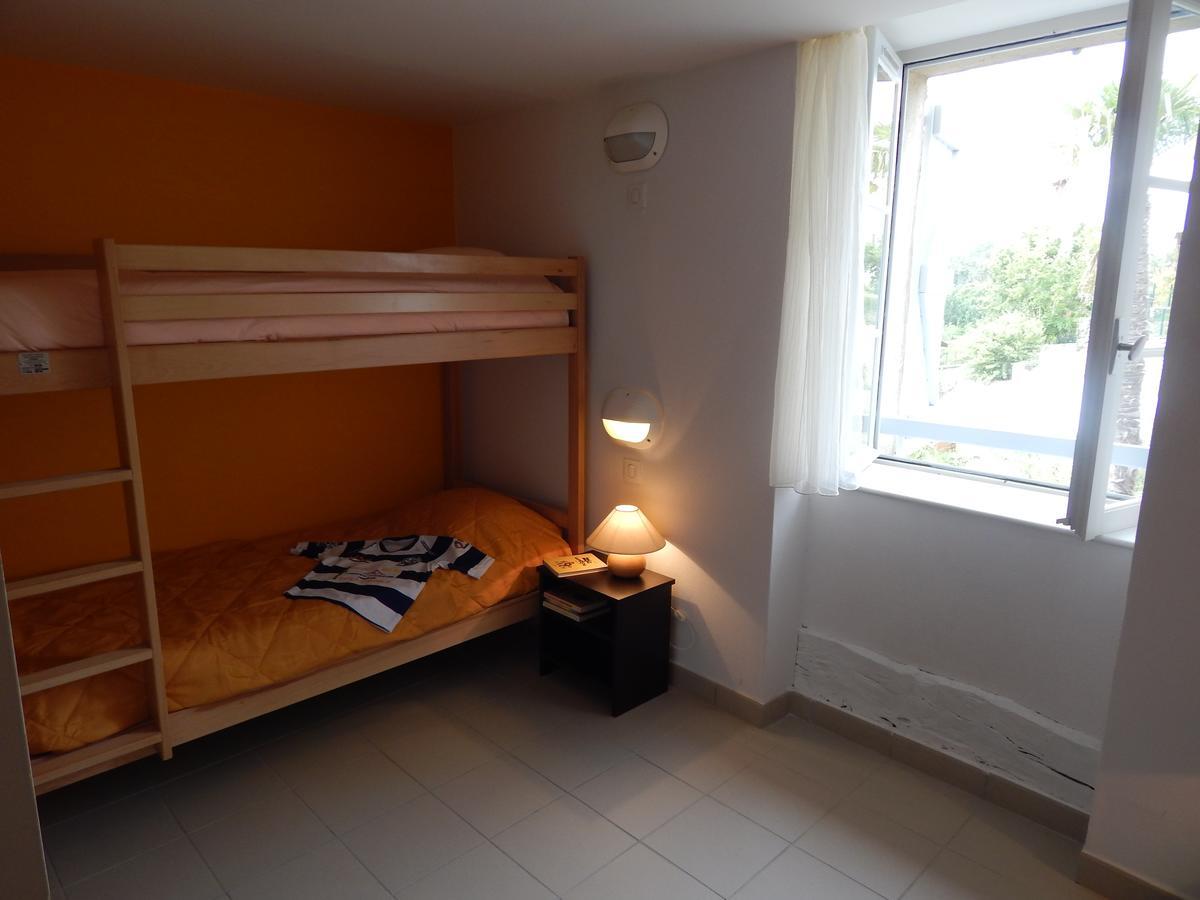 Vvf Gers Gascogne Hotel Mauvezin  Bagian luar foto